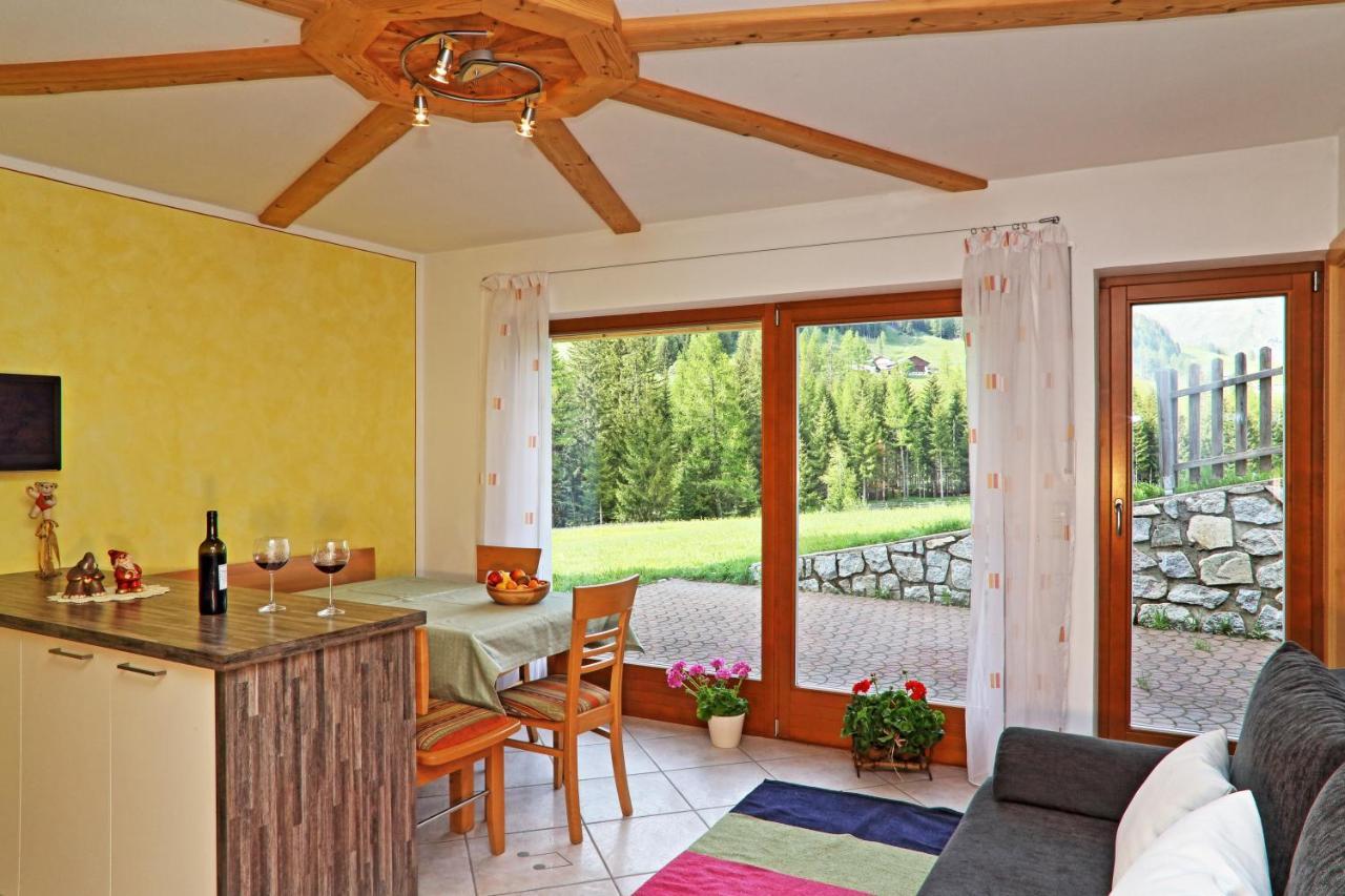 Huterhof Apt Wiesengrund 2 Riobianco Buitenkant foto